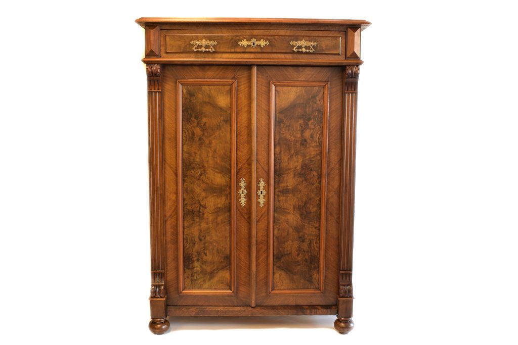 Credent dulap stil Parisienne (1) Credent dulap stil Parisienne