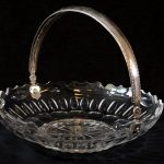 Fructiera din cristal cu maner de argint