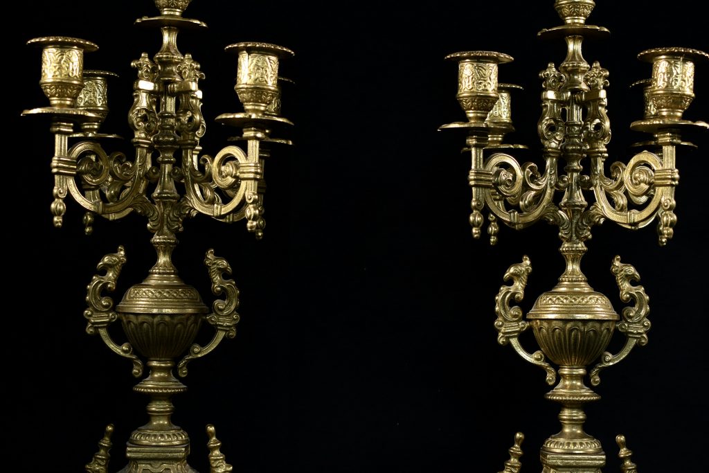 Set doua sfesnice din bronz cu 5 lumanari