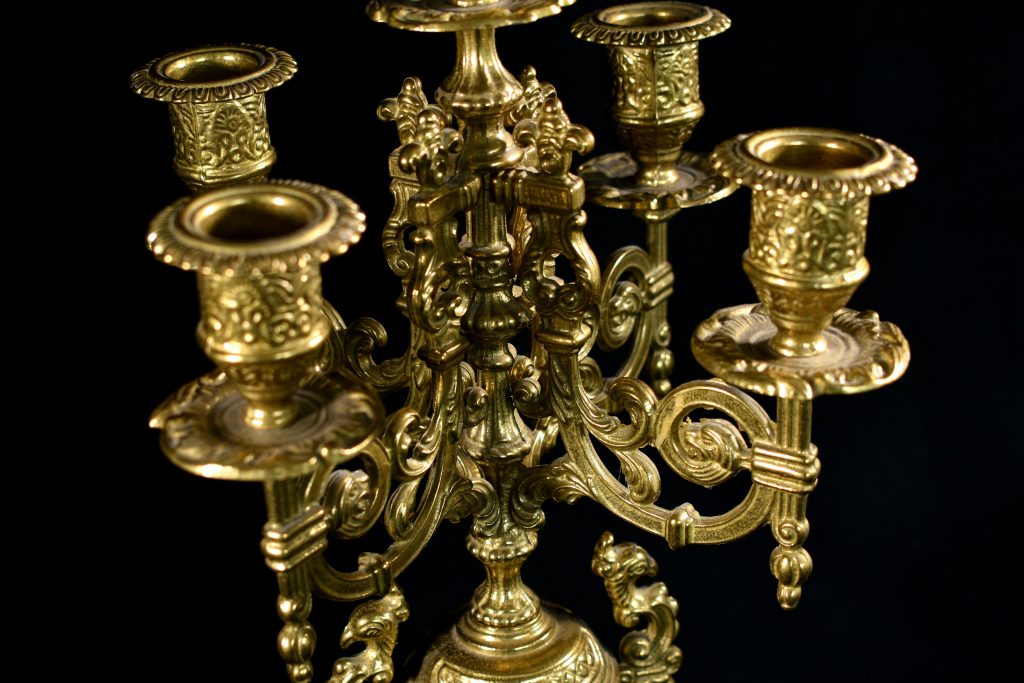 Set doua sfesnice din bronz cu 5 lumanari