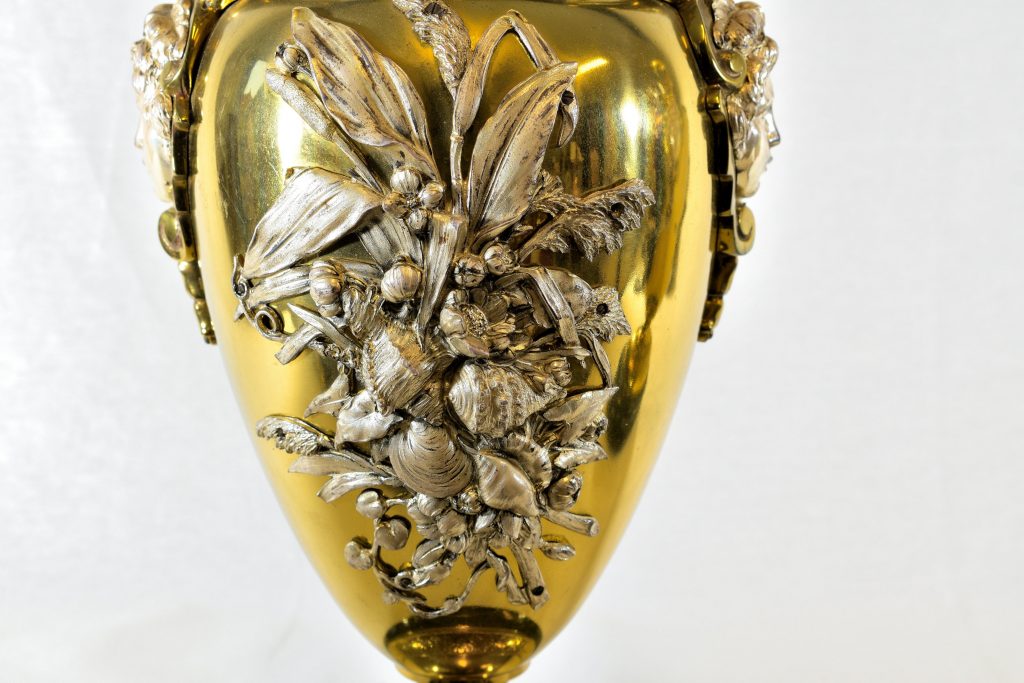 Set doua vaze aurite (6)_01 Set doua vaze aurite