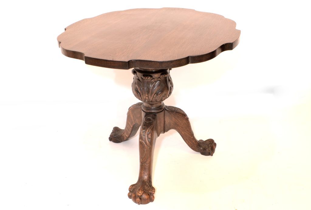 Masuta piedestal Chippendale (2) Masuta piedestal Chippendale