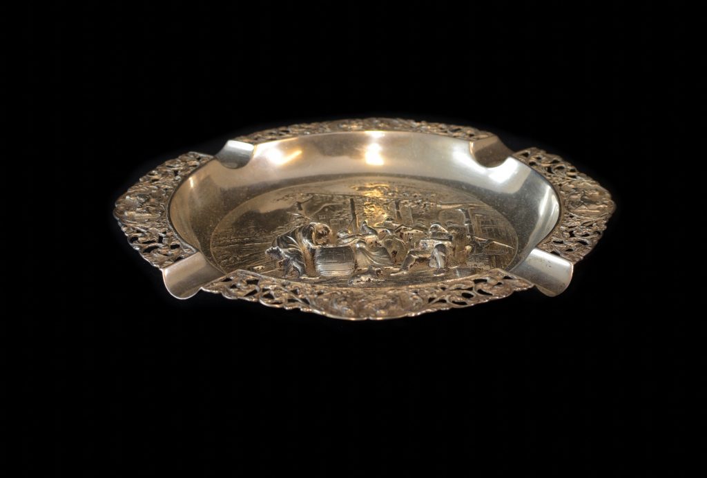 Scrumiera mare din argint