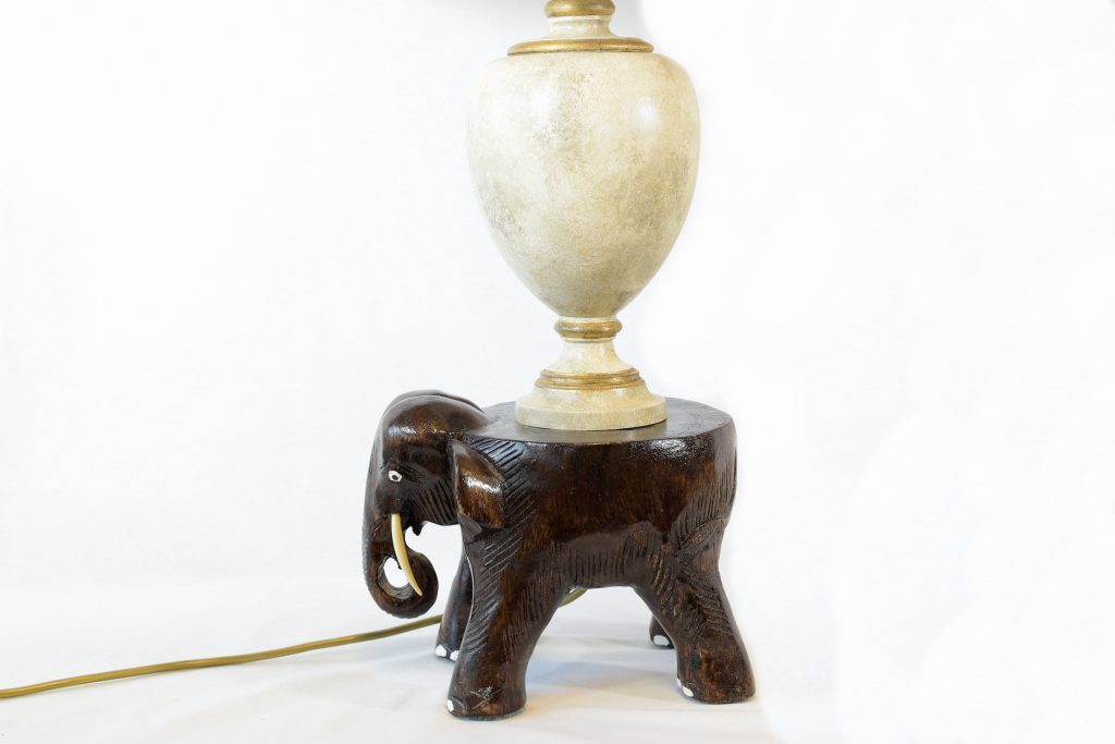 Set 2 veioze mari cu baza elefant