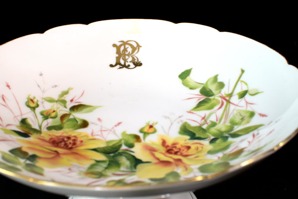 Fructiera din portelan CFH cu trandafiri (4) Fructiera din portelan CFH cu trandafiri