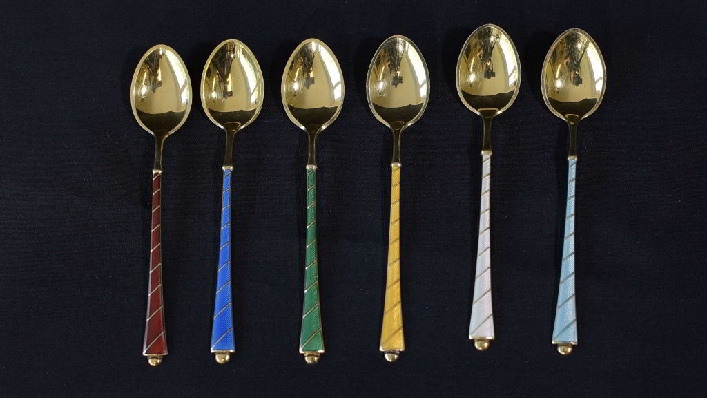 Set 6 lingurite din argint cu email (6) Set 6 lingurite din argint cu email