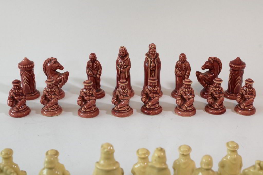 Set de sah din portelan