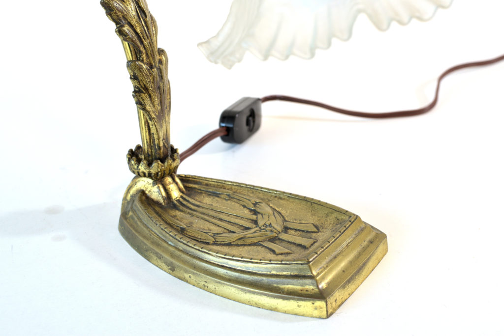 Veioza pentru birou aurita (5) Veioza pentru birou aurita