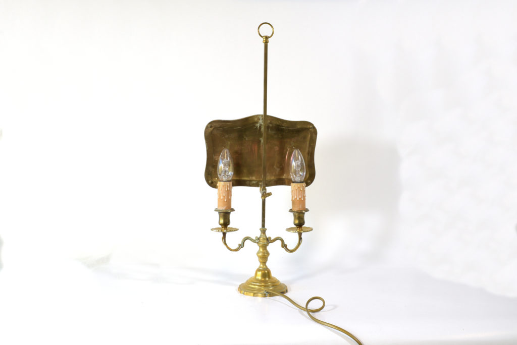 Veioza cu ecran din bronz